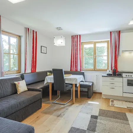 Apartmán Haus Joechl 1 *